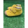 Zapatillas respetuosas Andanines Piel Dijon Mostaza 1 velcro
