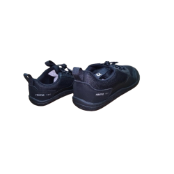 Zapatillas respetuosas hidrófobas Negro Veganas Reima Tallustelu